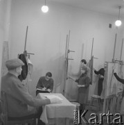 1960-1972, Warszawa, Polska.
Zajęcia z rysunku i malarstwa w Państwowym Ognisku Plastycznym przy ul. Nowolipie 4.
Fot. Irena Jarosińska, zbiory Ośrodka KARTA