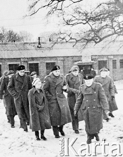 Lata 40., brak miejsca.
Generał Władysław Anders wizytuje szpital wojskowy nr 4.
Fot. NN, zbiory Ośrodka KARTA, udostępnił Franciszek Sowa