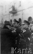 Przed 1939, Tarnopol, woj. tarnopolskie, Polska.
Szczepan Morawski, starszy przodownik Policji, zamordowany w Kalininie; na zdjęciu podczas uroczystego wręczania odznaczeń.
Fot. NN, zbiory Ośrodka KARTA, udostępniła Weronika Sęga-Morawska