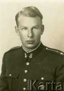 28.02.1939, Buzan, Rumunia.
Portret Jana Kutrzeby w wojskowym mundurze. Jan Kutrzeba zginął pod Arnhem 24.09.1944 r.
Fot. NN, zbiory Ośrodka KARTA, udostępniła Janina Kowenicka.