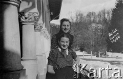 22.02.1941, Băile Govora, Rumunia.
Dwie Polki przebywające na uchodźstwie. U dołu Hanna Chudówna. Zdjęcie podpisano: 