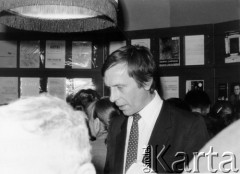 Październik 1980, Warszawa, Polska.
Bankiet w mieszkaniu Elżbiety i Pawła Bąkowskich z okazji 100 publikacji Niezależnej Oficyny Wydawniczej NOWa, Józef Duryasz.
Fot. Tomasz Abramowicz, zbiory Ośrodka KARTA
