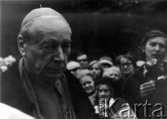 Lata 70-te, Warszawa, Polska.
Kardynał Stefan Wyszyński w kościele św. Stanisława Kostki.
Fot. Tomasz Abramowicz, zbiory Ośrodka Karta