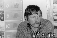 Październik 1979, Warszawa, Polska.
Spotkanie Zespołu Wykonawczego Rady Sygnatariuszy Ruchu Obrony Praw Człowieka i Obywatela; Janusz Krzyżewski.
Fot. Janusz Krzyżewski, zbiory Ośrodka KARTA