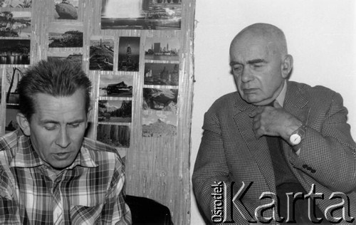 Październik 1979, Warszawa, Polska.
Spotkanie Zespołu Wykonawczego Rady Sygnatariuszy Ruchu Obrony Praw Człowieka i Obywatela; Andrzej Czuma (z lewej) i Piotr Typiak.
Fot. Janusz Krzyżewski, zbiory Ośrodka KARTA