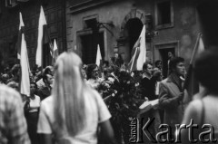 01.09.1979, Warszawa, Polska.
Manifestacja patriotyczna przechodzi przez Stare Miasto - moment powstania Konfederacji Polski Niepodległej.
Fot. Janusz Krzyżewski, zbiory Ośrodka KARTA