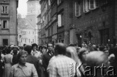 01.09.1979, Warszawa, Polska.
Manifestacja patriotyczna przechodzi przez Stare Miasto - moment powstania Konfederacji Polski Niepodległej.
Fot. Janusz Krzyżewski, zbiory Ośrodka KARTA
