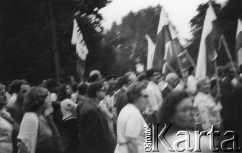 01.09.1979, Warszawa, Polska.
Manifestacja patriotyczna - moment powstania Konfederacji Polski Niepodległej.
Fot. Janusz Krzyżewski, zbiory Ośrodka KARTA