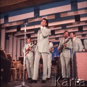 Lata 70., Zielona Góra, Polska.
Występy w trakcie Festiwalu Piosenki Radzieckiej.
Fot. Romuald Broniarek, zbiory Ośrodka KARTA.