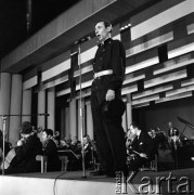 Czerwiec 1972, Zielona Góra, Polska.
Roman Franczuk z Siedlec, jeden z laureatów VIII Festiwalu Piosenki Radzieckiej.
Fot. Romuald Broniarek, zbiory Ośrodka KARTA.