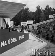 Czerwiec 1973, Zielona Góra, Polska.
Widok ogólny sceny i amfiteatru w czasie trwania koncertu IX Festiwalu Piosenki Radzieckiej.
For. Romuald Broniarek, zbiory Ośrodka KARTA.