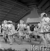 Czerwiec 1976, Zielona Góra, Polska.
Folklorystyczny zespół dziecięcy w czasie występu na XII Festiwalu Piosenki Radzieckiej.
Fot. Romuald Broniarek, zbiory Ośrodka KARTA.