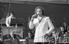 11-12.06.1977, Zielona Góra, Polska.
XIII Festiwal Piosenki Radzieckiej. Akompaniują połączone orkiestry warszawskiego 