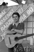 Czerwiec 1980, Zielona Góra, Polska.
Uczestnik XVI Festiwalu Piosenki Radzieckiej. 
Fot. Romuald Broniarek, zbiory Ośrodka KARTA