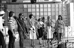 Czerwiec 1980, Zielona Góra, Polska.
Próba zespołu na  XVI Festiwalu Piosenki Radzieckiej.
Fot. Romuald Broniarek, zbiory Ośrodka KARTA