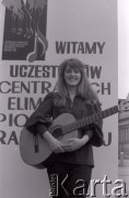 1981, Radom, Polska.
Uczestniczka eliminacji do XVII Festiwalu Piosenki Radzieckiej w Zielonej Górze. 
Fot. Romuald Broniarek, zbiory Ośrodka KARTA