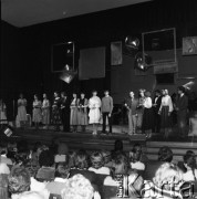 Kwiecień 1982, Radom, Polska.
Uczestnicy eliminacji do XVIII Festiwalu Piosenki Radzieckiej.
Fot. Romuald Broniarek, zbiory Ośrodka KARTA