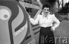 Maj 1982, Tarnów, Polska.
Uczestniczka eliminacji do XVIII Festiwalu Piosenki Radzieckiej.
Fot. Romuald Broniarek, zbiory Ośrodka KARTA