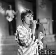 Czerwiec 1982, Zielona Góra, Polska.
Występ podczas XVIII Festiwalu Piosenki Radzieckiej.
Fot. Romuald Broniarek, zbiory Ośrodka KARTA