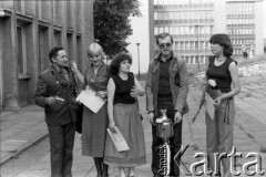 Czerwiec 1983, Zielona Góra, Polska.
XIX Festiwal Piosenki Radzieckiej. Wywiad z laureatami konkursu.
Fot. Romuald Broniarek, zbiory Ośrodka KARTA