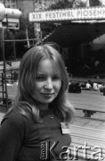 Czerwiec 1983, Zielona Góra, Polska.
Laureatka XIX Festiwalu Piosenki Radzieckiej.
Fot. Romuald Broniarek, zbiory Ośrodka KARTA