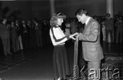 Czerwiec 1983, Zielona Góra, Polska.
XIX Festiwal Piosenki Radzieckiej. Wręczenie nagród. 
Fot. Romuald Broniarek, zbiory Ośrodka KARTA