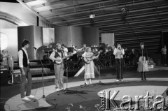 Czerwiec 1983, Zielona Góra, Polska.
Występ zespołu na XIX Festiwalu Piosenki Radzieckiej. 
Fot. Romuald Broniarek, zbiory Ośrodka KARTA