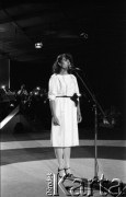 Czerwiec 1983, Zielona Góra, Polska.
Solistka na XIX Festiwalu Piosenki Radzieckiej.
Fot. Romuald Broniarek, zbiory Ośrodka KARTA