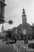 Czerwiec 1984, Zielona Góra, Polska.
Deptak. Zdjęcie wykonano podczas XX Festiwalu Piosenki Radzieckiej. 
Fot. Romuald Broniarek, zbiory Ośrodka KARTA