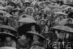 Czerwiec 1984, Zielona Góra, Polska.
Publiczność na XX Festiwalu Piosenki Radzieckiej.
Fot. Romuald Broniarek, zbiory Ośrodka KARTA