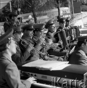 Czerwiec 1985, Zielona Góra, Polska.
Orkiestra wojskowa Północnej Grupy Wojsk Radzieckich na XXI Festiwalu Piosenki Radzieckiej. 
Fot. Romuald Broniarek, zbiory Ośrodka KARTA