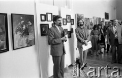 Czerwiec 1985, Zielona Góra, Polska.
XXI Festiwal Piosenki Radzieckiej. Wystawa obrazów i prac plastycznych.
Fot. Romuald Broniarek, zbiory Ośrodka KARTA