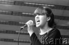 Czerwiec 1985, Zielona Góra, Polska.
Występ podczas XXI Festiwalu Piosenki Radzieckiej. 
Fot. Romuald Broniarek, zbiory Ośrodka KARTA