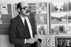 Czerwiec 1985, Zielona Góra, Polska.
XXI Festiwal Piosenki Radzieckiej. Wystawa obrazów i prac plastycznych.
Fot. Romuald Broniarek, zbiory Ośrodka KARTA