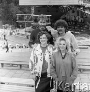 Czerwiec 1986, Zielona Góra, Polska.
XXII Festiwal Piosenki Radzieckiej. Zwycięzcy tegorocznego konkursu - zespół Studio 123.
Fot. Romuald Broniarek, zbiory Ośrodka KARTA