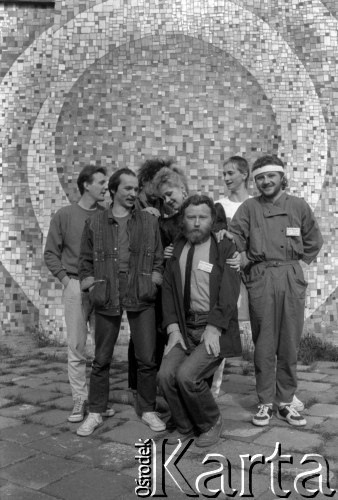 1987, Zielona Góra, Polska.
Uczestnicy XXIII Festiwalu Piosenki Radzieckiej. 
Fot. Romuald Broniarek, zbiory Ośrodka KARTA
