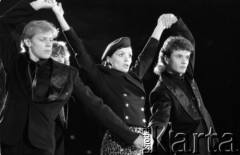 1988, Zielona Góra, Polska.
Uczestniczka XXIII Festiwalu Piosenki Radzieckiej podczas występu. 
Fot. Romuald Broniarek, zbiory Ośrodka KARTA