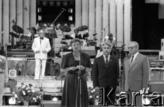 1988, Witebsk, Białoruska Socjalistyczna Republika Radziecka.
I Wszechzwiązkowy Festiwal Polskiej Piosenki.
Fot. Romuald Broniarek, zbiory Ośrodka KARTA