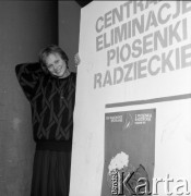1989, Radom, Polska.
Uczestniczka eliminacji do XXV Festiwalu Piosenki Radzieckiej w Zielonej Górze. 
Fot. Romuald Broniarek, zbiory Ośrodka KARTA