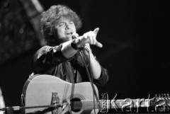 1989, Zielona Góra, Polska.
Występ na XXV Festiwalu Piosenki Radzieckiej. 
Fot. Romuald Broniarek, zbiory Ośrodka KARTA