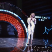 1989, Zielona Góra, Polska.
Uczestniczka XXV Festiwalu Piosenki Radzieckiej. 
Fot. Romuald Broniarek, zbiory Ośrodka KARTA