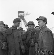 Kwiecień 1958, Wojkowice Komorne, woj. Katowice, Polska.
Górnicy z Kopalni Węgla Kamiennego 