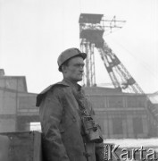 Kwiecień 1958, Wojkowice Komorne, woj. Katowice, Polska.
Górnik z Kopalni Węgla Kamiennego 