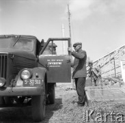 Kwiecień 1958, Jackowice, woj. Łódź, Polska.
Rolniczy Zespół Spółdzielni 