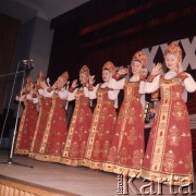 Kwiecień 1975, Warszawa, Polska.
Dni Kultury Radzieckiej, koncert stołecznych laureatów konkursu piosenki radzieckiej, występ zespołu folklorystycznego z ZSRR.
Fot. Romuald Broniarek/KARTA
