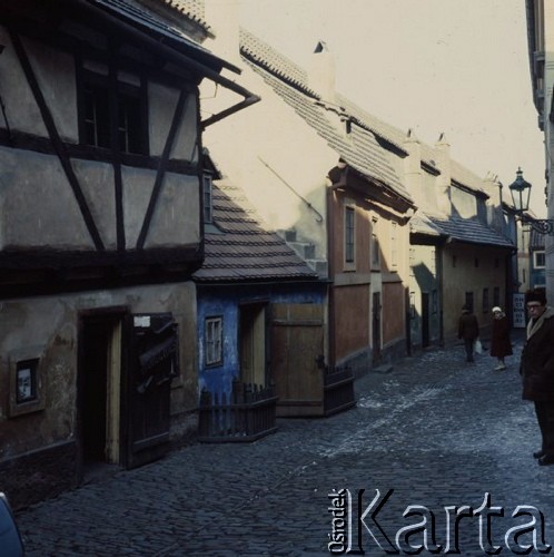 Luty 1976, Praga, Czechosłowacja
Fragment Złotej Uliczki.
Fot. Romuald Broniarek/KARTA