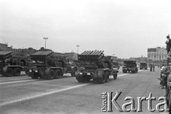 22.07.1959, Warszawa, Polska. 
Uroczyste obchody piętnastolecia PRL, defilada sportowo-wojskowa, pokaz wyrzutni rakiet.
Fot. Romuald Broniarek/KARTA