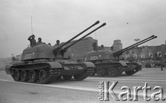 22.07.1959, Warszawa, Polska. 
Uroczyste obchody piętnastolecia PRL, defilada sportowo-wojskowa, prezentacja czołgów.
Fot. Romuald Broniarek/KARTA