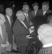 Lipiec 1959, Katowice, Polska.
Obchody piętnastolecia PRL. Bankiet na cześć radzieckiej delegacji, na zdjęciu m.in.: Nikita Chruszczow, Władysław Gomułka i Edward Gierek.
Fot. Romuald Broniarek/KARTA