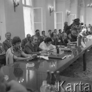 Wrzesień 1976, Warszawa, Polska.
Urząd Rady Ministrów - uczestnicy Międzynarodowej Konferencji Towarzystw Przyjaźni z Związkiem Radzieckim.
Fot. Romuald Broniarek/KARTA